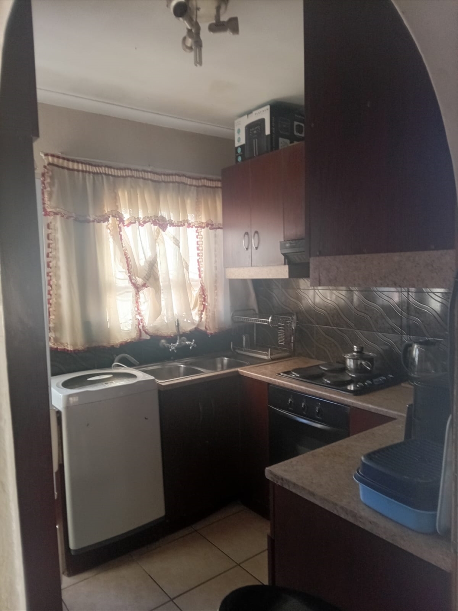 2 Bedroom Property for Sale in Beverly Park Western Cape
